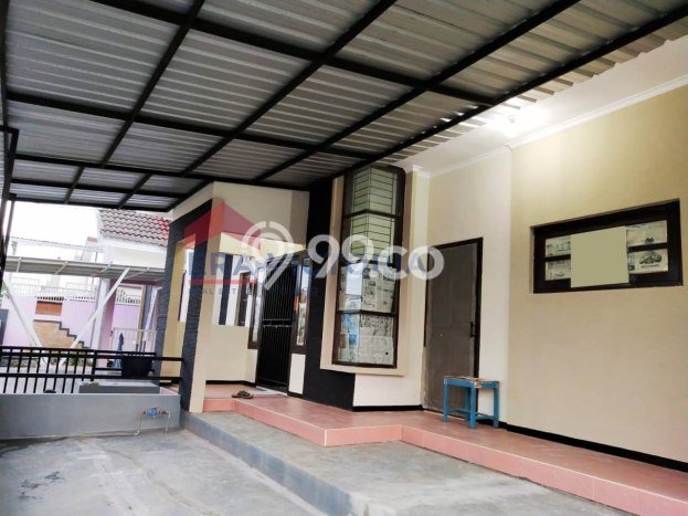 Disewakan Rumah Harga Terjangkau di Tidar Malang Punya 4 Kamar Tidur Disewakan Rumah Harga Terjangkau di Tidar Malang Punya 4 Kamar Tidur