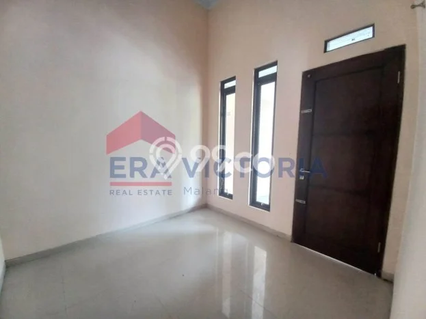 Jarang Ada! Rumah Kontrakan 3 Kamar Nyaman Siap Huni Mojolangu Jarang Ada! Rumah Kontrakan 3 Kamar Nyaman Siap Huni Mojolangu