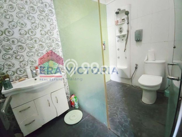 Dijual Rumah Premium dengan Fasilitas Sekitar Komplit di Klojen, Malang Dijual Rumah Premium dengan Fasilitas Sekitar Komplit di Klojen, Malang
