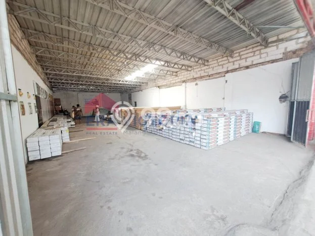 Gudang Strategis di Sukun, Luas 240m2m², Jalan Utama, Area Bisnis Aktif Gudang Strategis di Sukun, Luas 240m2m², Jalan Utama, Area Bisnis Aktif