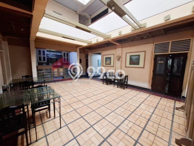 Hotel Premium Kawasan , Luas 988m2m², Mainroad, Area Bisnis Aktif Hotel Premium Kawasan , Luas 988m2m², Mainroad, Area Bisnis Aktif
