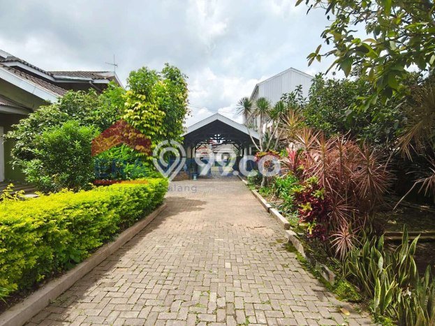 Vila di , Ukuran 2600m2m², Dekat dengan fasilitas publik Vila di , Ukuran 2600m2m², Dekat dengan fasilitas publik