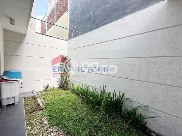 Lokasi strategis! Rumah siap huni dikontrakkan di Lowokwaru LB 84m2 Lokasi strategis! Rumah siap huni dikontrakkan di Lowokwaru LB 84m2