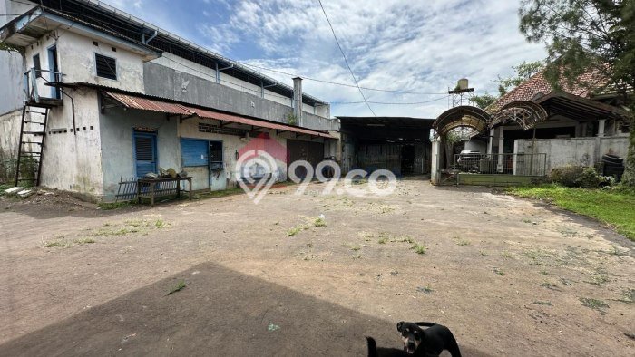 Gudang Bagus LT 9448m2 LB 3500m2 Dijual di Singosari Malang Gudang Bagus LT 9448m2 LB 3500m2 Dijual di Singosari Malang