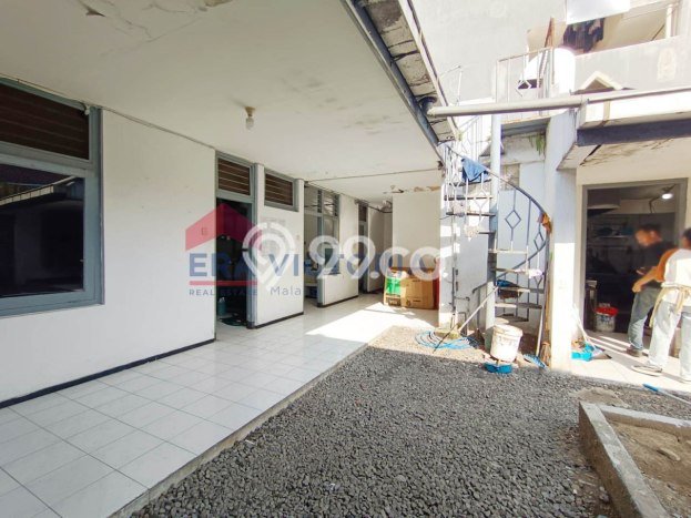 Komersial Dijual di Klojen Malang dengan Luas Bangunan 400m2 Komersial Dijual di Klojen Malang dengan Luas Bangunan 400m2