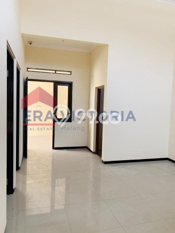 Jual Rumah Strategis Bagus Punya 2 KT di Pakis Malang SHM Jual Rumah Strategis Bagus Punya 2 KT di Pakis Malang SHM