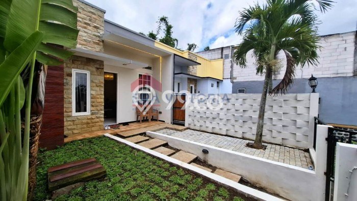 Rumah Minimalis 3 Kamar LT 201m2 di Batu Rumah Minimalis 3 Kamar LT 201m2 di Batu