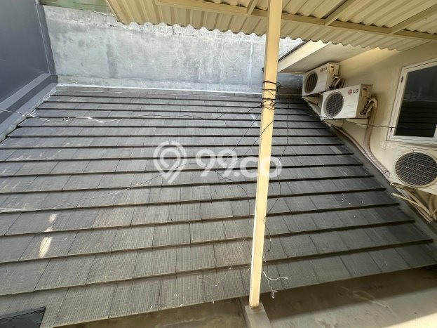 Sewa cepat hunian minimalis strategis 4 Kamar di Wiyung, Surabaya Sewa cepat hunian minimalis strategis 4 Kamar di Wiyung, Surabaya