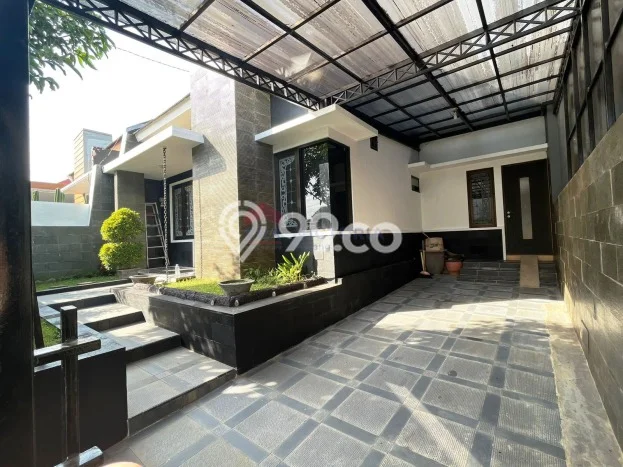 Lokasi terbaik! Rumah siap pakai disewakan di Karangploso LB 150m2 Lokasi terbaik! Rumah siap pakai disewakan di Karangploso LB 150m2