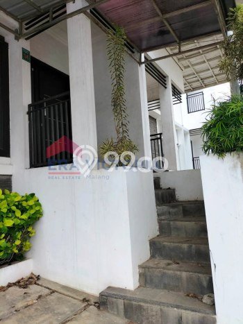 Lokasi strategis! Rumah siap pakai disewakan di Karangploso LB 54m2 Lokasi strategis! Rumah siap pakai disewakan di Karangploso LB 54m2