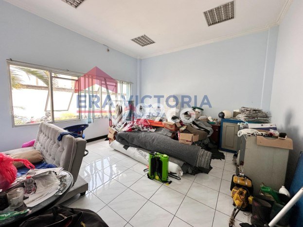 Kantor Disewakan di Area Ramai Pakisaji, Malang Kantor Disewakan di Area Ramai Pakisaji, Malang