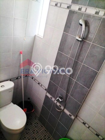 Lokasi strategis! Rumah siap pakai disewakan di Karangploso LB 54m2 Lokasi strategis! Rumah siap pakai disewakan di Karangploso LB 54m2