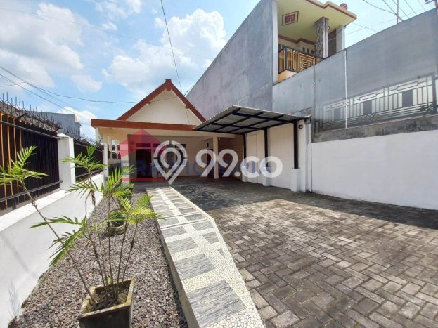 Hot Offer Hunian Premium Ideal dan Luas di Klojen, Malang Hot Offer Hunian Premium Ideal dan Luas di Klojen, Malang