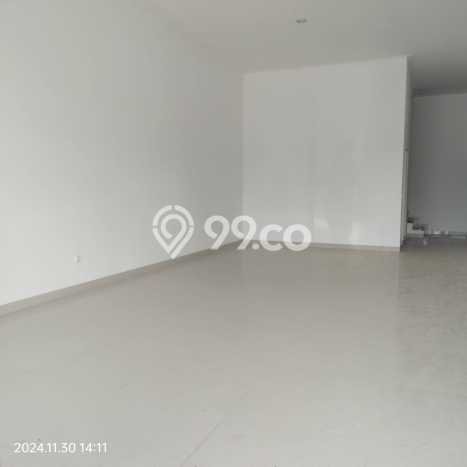 Unit Ruko Dijual di Jakarta Utara LT 144m2 & LB 400m2 Unit Ruko Dijual di Jakarta Utara LT 144m2 & LB 400m2