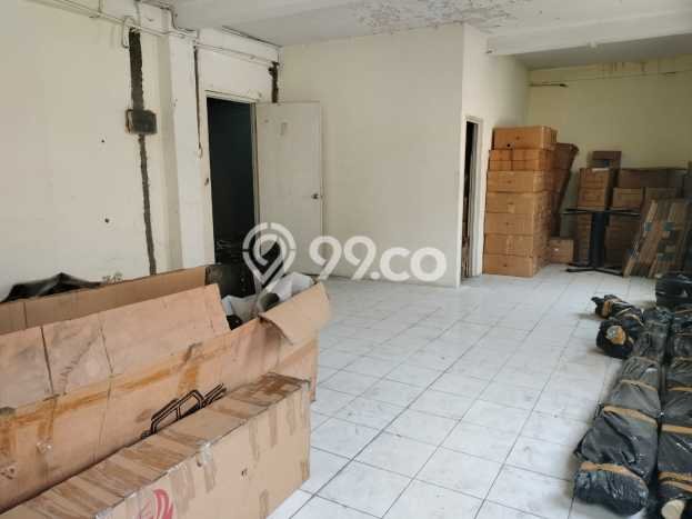 SENTRA BISNIS! Gudang Kawasan Pantai Indah Kapuk, Luas 690m², Lokasi Strategis SENTRA BISNIS! Gudang Kawasan Pantai Indah Kapuk, Luas 690m², Lokasi Strategis