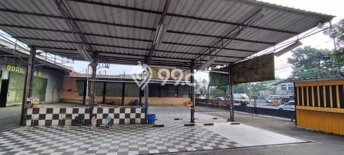 Unit Gudang Disewakan di Bandung Timur di Area Ramai & Strategis Unit Gudang Disewakan di Bandung Timur di Area Ramai & Strategis