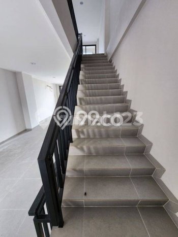 Ruko Bagus Dijual LB 202m2 Lokasi Strategis Jakarta Utara Area Cocok untuk Berbisnis Ruko Bagus Dijual LB 202m2 Lokasi Strategis Jakarta Utara Area Cocok untuk Berbisnis