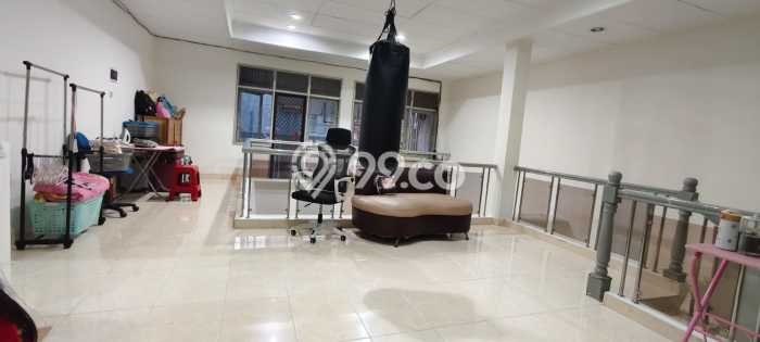 Rumah Luxury Modern Siap Huni di Pantai Indah Kapuk Jakarta Utara Rumah Luxury Modern Siap Huni di Pantai Indah Kapuk Jakarta Utara