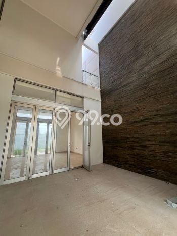 Rumah Disewakan Jakarta Utara LT 300m2 LB 600m2 Kawasan Golf Island Rumah Disewakan Jakarta Utara LT 300m2 LB 600m2 Kawasan Golf Island