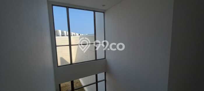 Rumah Luxury Modern Siap Huni di Golf Island Jakarta Utara Rumah Luxury Modern Siap Huni di Golf Island Jakarta Utara