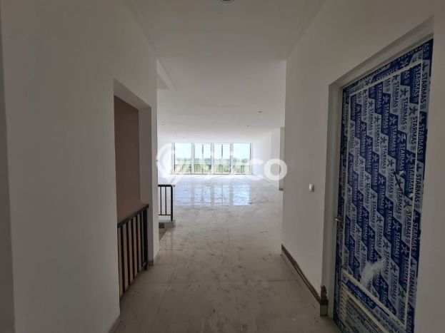 Dijual! Ruko di Pantai Indah Kapuk 2 Jakarta Utara LT 144m2 / LB 576m2 Kawasan Bisnis Dijual! Ruko di Pantai Indah Kapuk 2 Jakarta Utara LT 144m2 / LB 576m2 Kawasan Bisnis