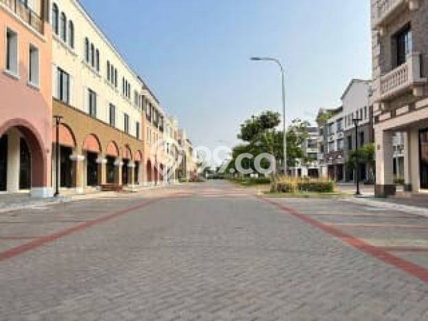 FOR RENT! Ruko di Pantai Indah Kapuk 2 Cocok untuk Bisnis 202m2 FOR RENT! Ruko di Pantai Indah Kapuk 2 Cocok untuk Bisnis 202m2