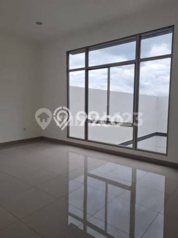 Rumah sewa siap huni 4 KT di Pantai Indah Kapuk 2, Jakarta Utara Rumah sewa siap huni 4 KT di Pantai Indah Kapuk 2, Jakarta Utara