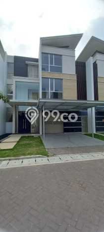 Dijual Rumah Mewah Megah Dengan View Eksklusif di Golf Island, Jakarta Utara Dijual Rumah Mewah Megah Dengan View Eksklusif di Golf Island, Jakarta Utara