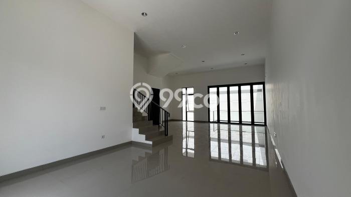 Rumah kawasan Pantai Indah Kapuk 2, Dekat Fasilitas, 4 KM, LT 250m² LB 330m² Rumah kawasan Pantai Indah Kapuk 2, Dekat Fasilitas, 4 KM, LT 250m² LB 330m²