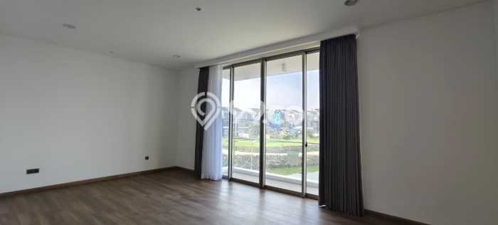 Disewakan Rumah Strategis LT 350m2 / LB 900m2 di Golf Island, Jakarta Utara Disewakan Rumah Strategis LT 350m2 / LB 900m2 di Golf Island, Jakarta Utara