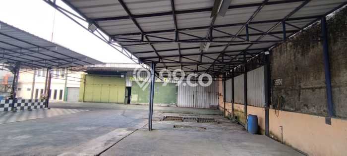 Unit Gudang Disewakan di Bandung Timur di Area Ramai & Strategis Unit Gudang Disewakan di Bandung Timur di Area Ramai & Strategis