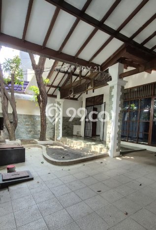 Hunian Mewah Dijual LT 200m2 di Kelapa Gading, Jakarta Utara Hunian Mewah Dijual LT 200m2 di Kelapa Gading, Jakarta Utara