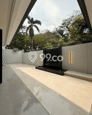 Rumah Luxury Modern Siap Huni di BSD Tangerang Rumah Luxury Modern Siap Huni di BSD Tangerang