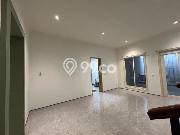 Rumah Elit Modern Tanpa Renovasi di Gading Serpong Tangerang Rumah Elit Modern Tanpa Renovasi di Gading Serpong Tangerang