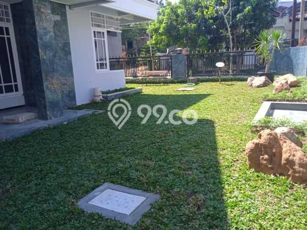 Rumah Elit Modern Siap Huni di Srondol Semarang Rumah Elit Modern Siap Huni di Srondol Semarang
