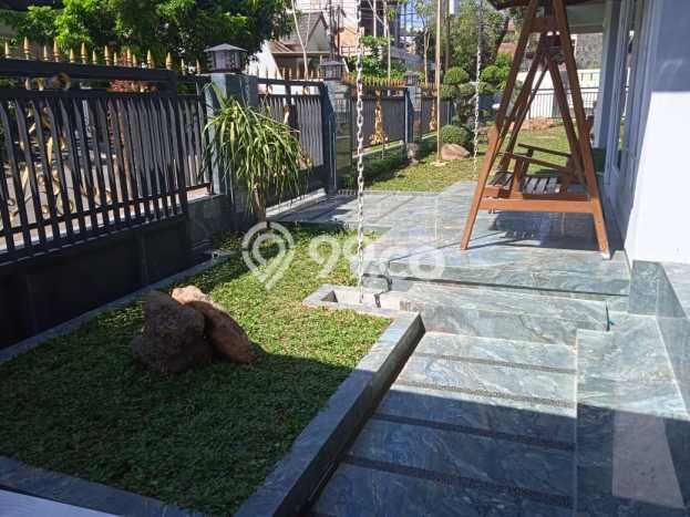 Rumah Elit Modern Siap Huni di Srondol Semarang Rumah Elit Modern Siap Huni di Srondol Semarang