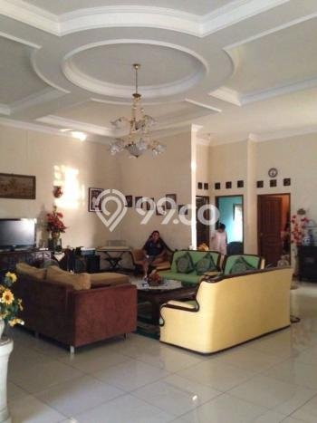 Rumah Luxury Modern Tanpa Renovasi di Manyaran Semarang Rumah Luxury Modern Tanpa Renovasi di Manyaran Semarang