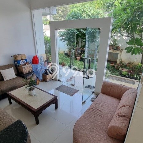 Rumah Elit Modern Tanpa Renovasi di Bukit Sari Semarang Rumah Elit Modern Tanpa Renovasi di Bukit Sari Semarang