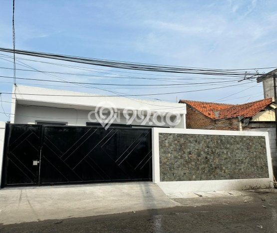Gudang bagus disewakan di Tarumajaya Bekasi dengan LB 200m2 harga sewa terbaik Gudang bagus disewakan di Tarumajaya Bekasi dengan LB 200m2 harga sewa terbaik