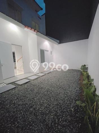 Lokasi strategis! Rumah siap huni dikontrakkan di Cakung LB 69m2 Lokasi strategis! Rumah siap huni dikontrakkan di Cakung LB 69m2