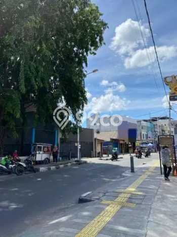 Ruko untuk Disewa di Pusat Jakarta Barat Luas Bangunan 270m2 Ruko untuk Disewa di Pusat Jakarta Barat Luas Bangunan 270m2