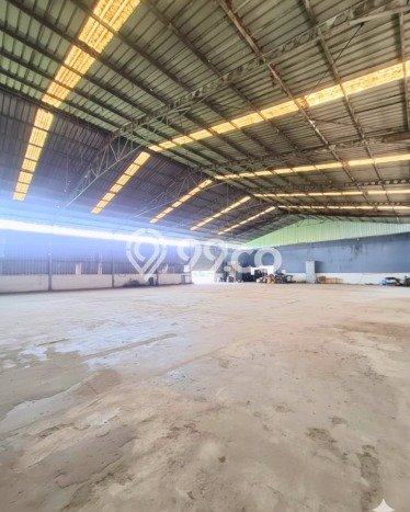 Gudang Disewa di Jakarta Barat dengan LB 800m2 Area Komersial Ramai Gudang Disewa di Jakarta Barat dengan LB 800m2 Area Komersial Ramai