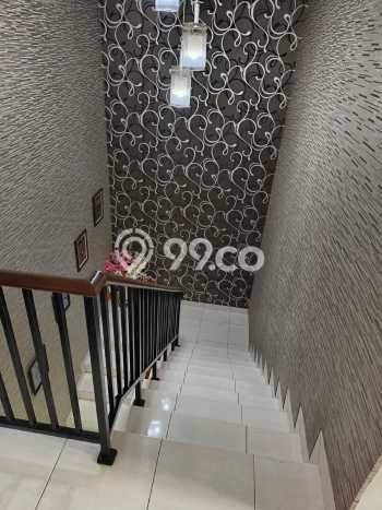 Ready to Use! Luxury House LT 160m2 Desain Elegan di Harapan Indah Ready to Use! Luxury House LT 160m2 Desain Elegan di Harapan Indah
