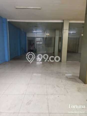 Ruko Disewa di Cempaka Putih, Jakarta Pusat, LT 365m2 / LB 365m2 Ruko Disewa di Cempaka Putih, Jakarta Pusat, LT 365m2 / LB 365m2