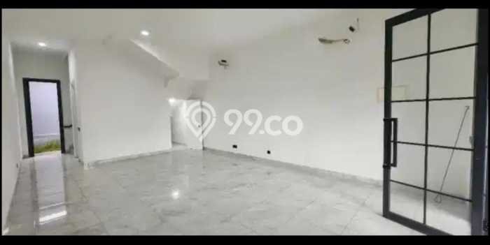Dijual! Ruko di Klender Jakarta Timur LT 85m2 / LB 195m2 Kawasan Strategis Dijual! Ruko di Klender Jakarta Timur LT 85m2 / LB 195m2 Kawasan Strategis