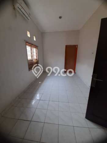 Rumah sewa siap huni 4 KT di Rawamangun, Jakarta Timur Rumah sewa siap huni 4 KT di Rawamangun, Jakarta Timur