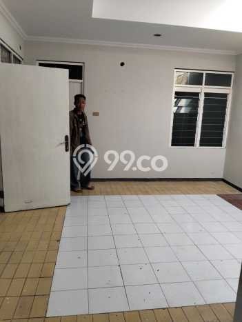 Sewa Rumah Murah di Kayu Putih Jakarta Timur dengan 3 Kamar Tidur Sewa Rumah Murah di Kayu Putih Jakarta Timur dengan 3 Kamar Tidur