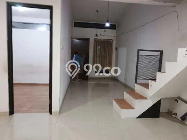 PROPERTI UNGGULAN! Rumah di Johar Baru, 3 KT, Lingkungan Elite, Luas 120m2m² LB 150m2m² PROPERTI UNGGULAN! Rumah di Johar Baru, 3 KT, Lingkungan Elite, Luas 120m2m² LB 150m2m²