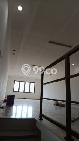 Disewakan Ruko di Kawasan Ramai Condet Luas 200m2 Disewakan Ruko di Kawasan Ramai Condet Luas 200m2