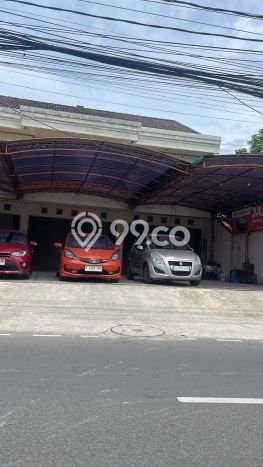Ruko Disewa di Duren Sawit, Jakarta Timur, LT 250m2 / LB 350m2 Ruko Disewa di Duren Sawit, Jakarta Timur, LT 250m2 / LB 350m2